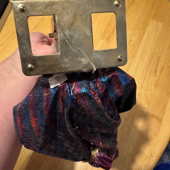 Vintage Doll Fan Wall Mount - Picture 4 of 12